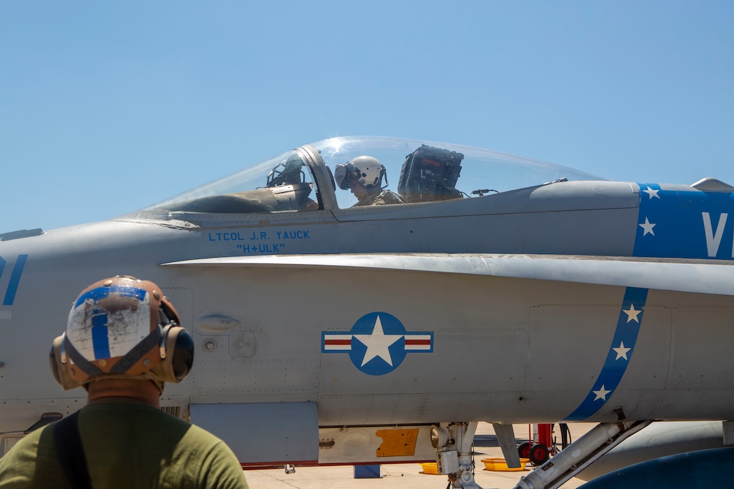 VMFA-112 Conduct Long-Range Hornet Strikes