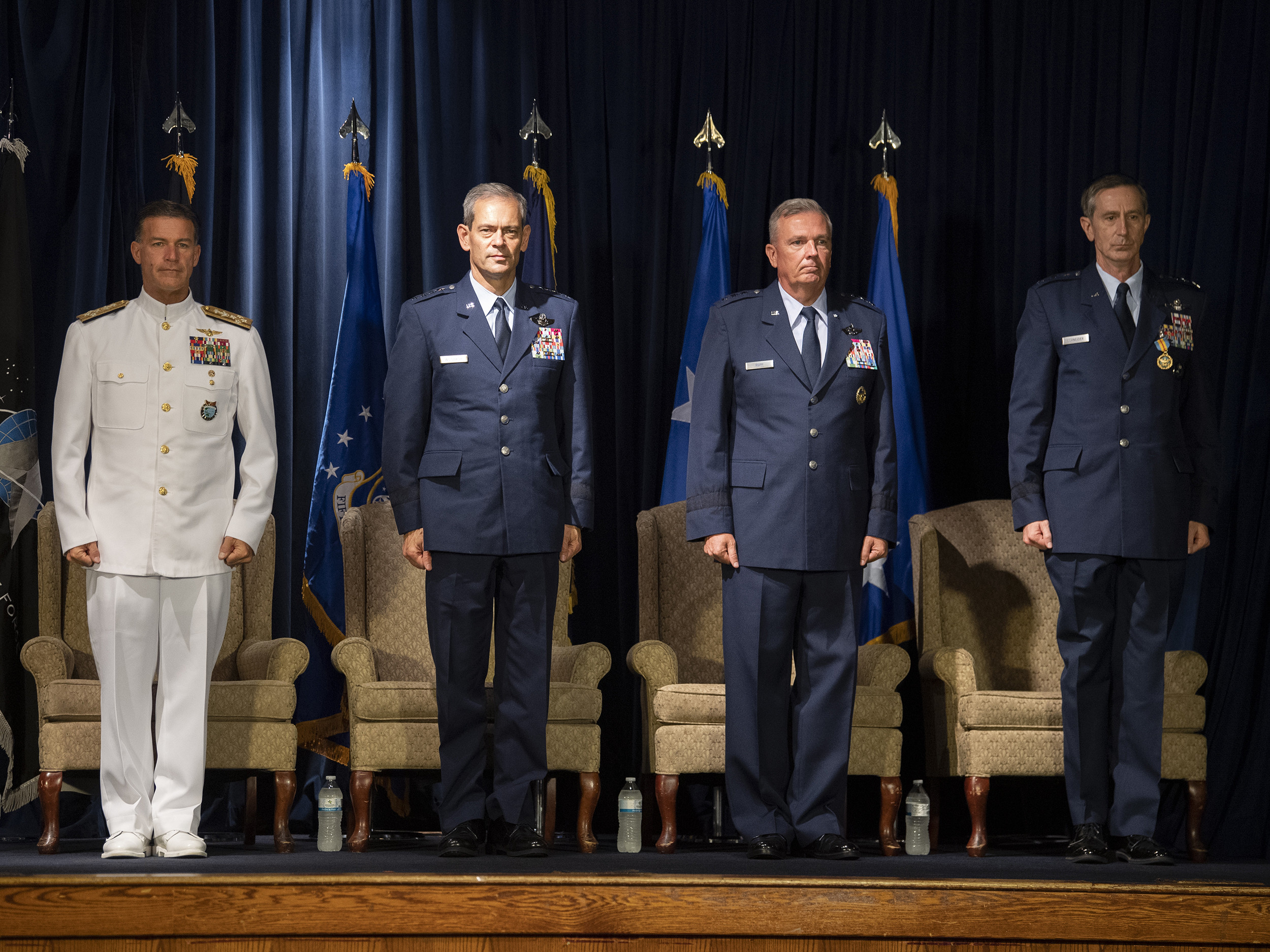 Lt. Gen. Rupp Takes Command of U.S. Military in Japan