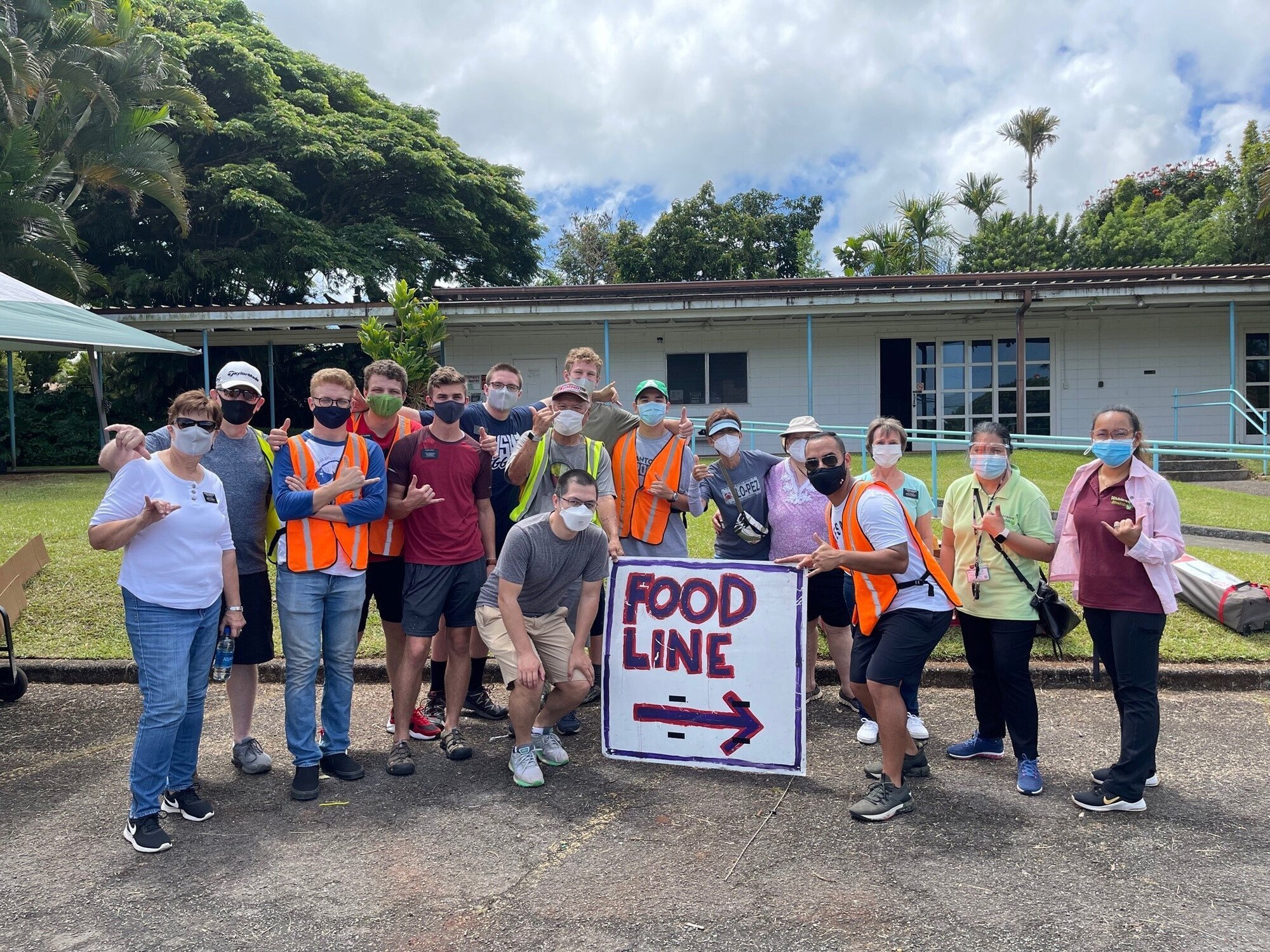 Airmen from Joint Base Pearl Harbor-Hickam, Hawaii, volunteer to distribute food to Oahu residents in Honolulu, Hawaii, August 11, 2021. Volunteers partnered with military members from around the island with a local charity to help distribute 124,000 pounds of food. (Courtesy photo)