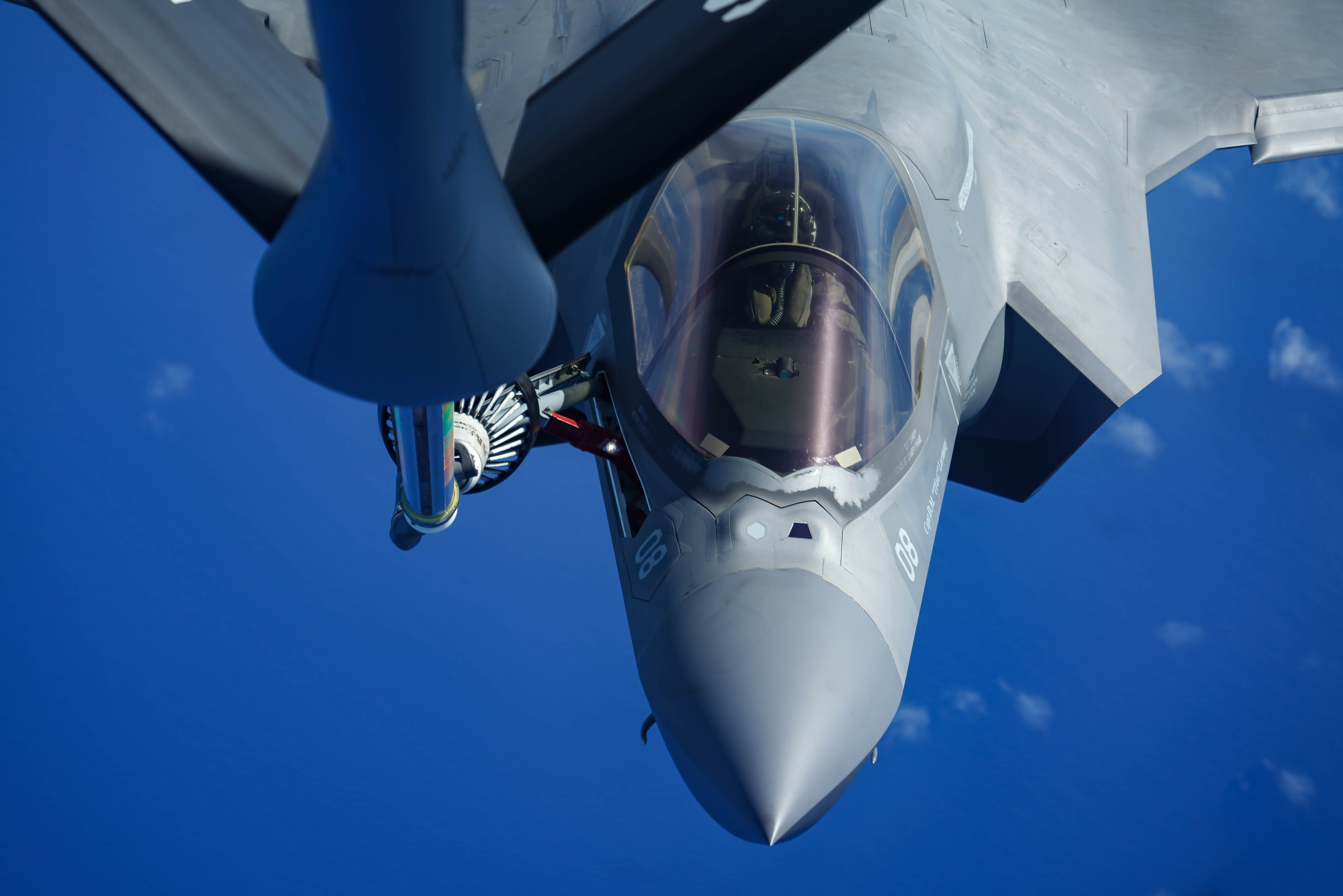 Kadena participates in Large Scale Global Exercise with U.K. aircraft carrier HMS Queen