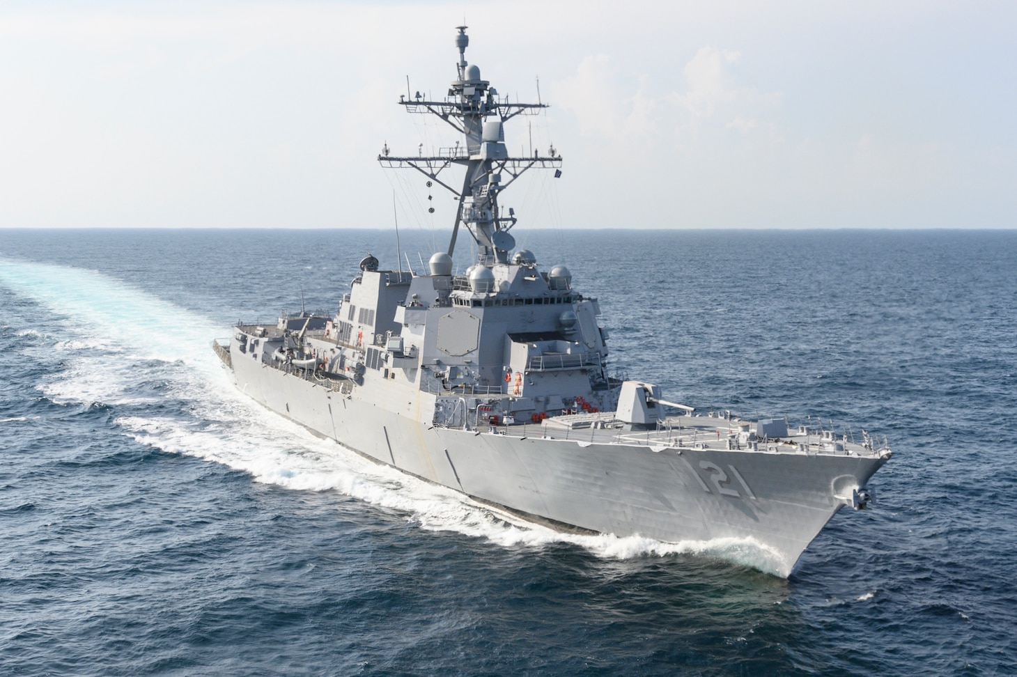 Frank E. Petersen Jr. (DDG 121) navigates in the Gulf of Mexico during bravo trials.
