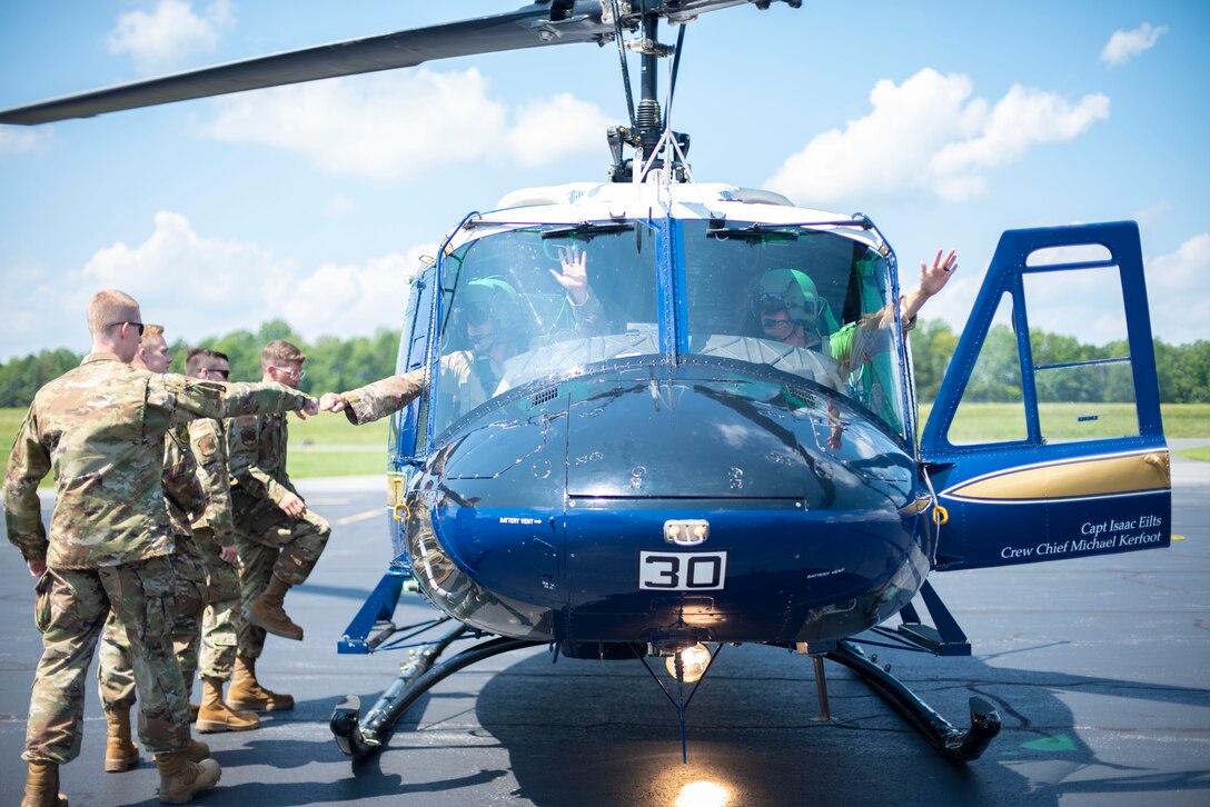 The University of Virginia's Det. 890 ROTC cadets board a helicopter flown by two 1st Helicopter Squadron pilots.