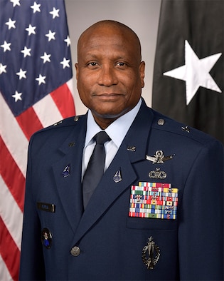 Lt. Gen. Devin R. Pepper official photo.