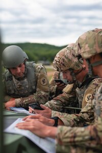 Transporters train through CSTX