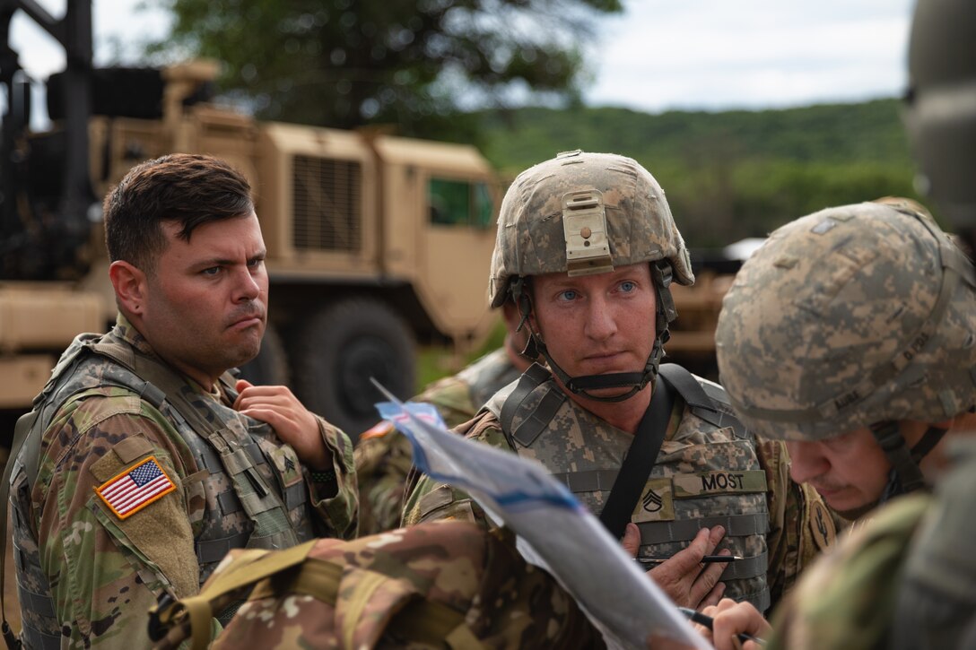 Transporters train through CSTX