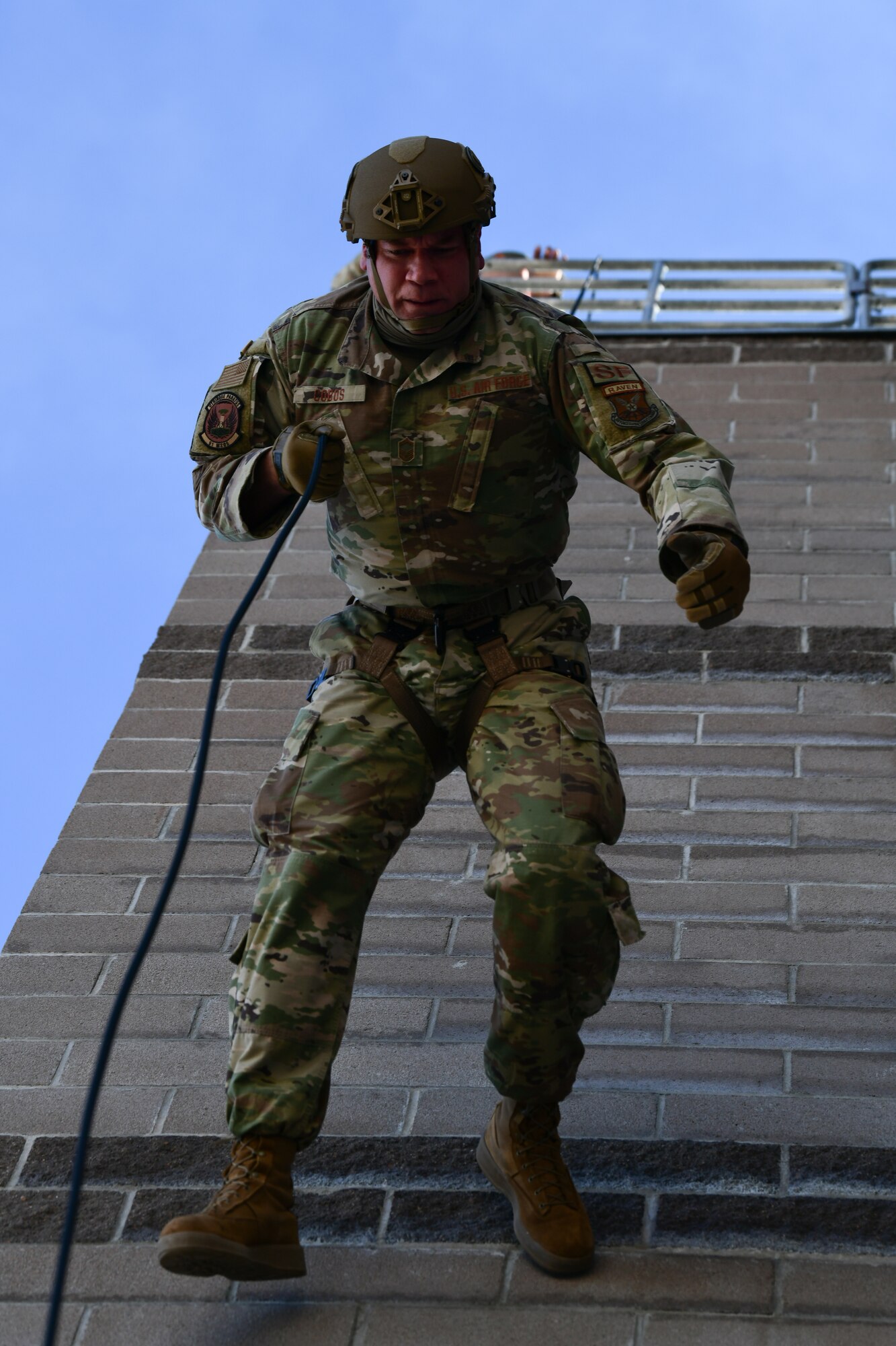 Aussie style rappelling