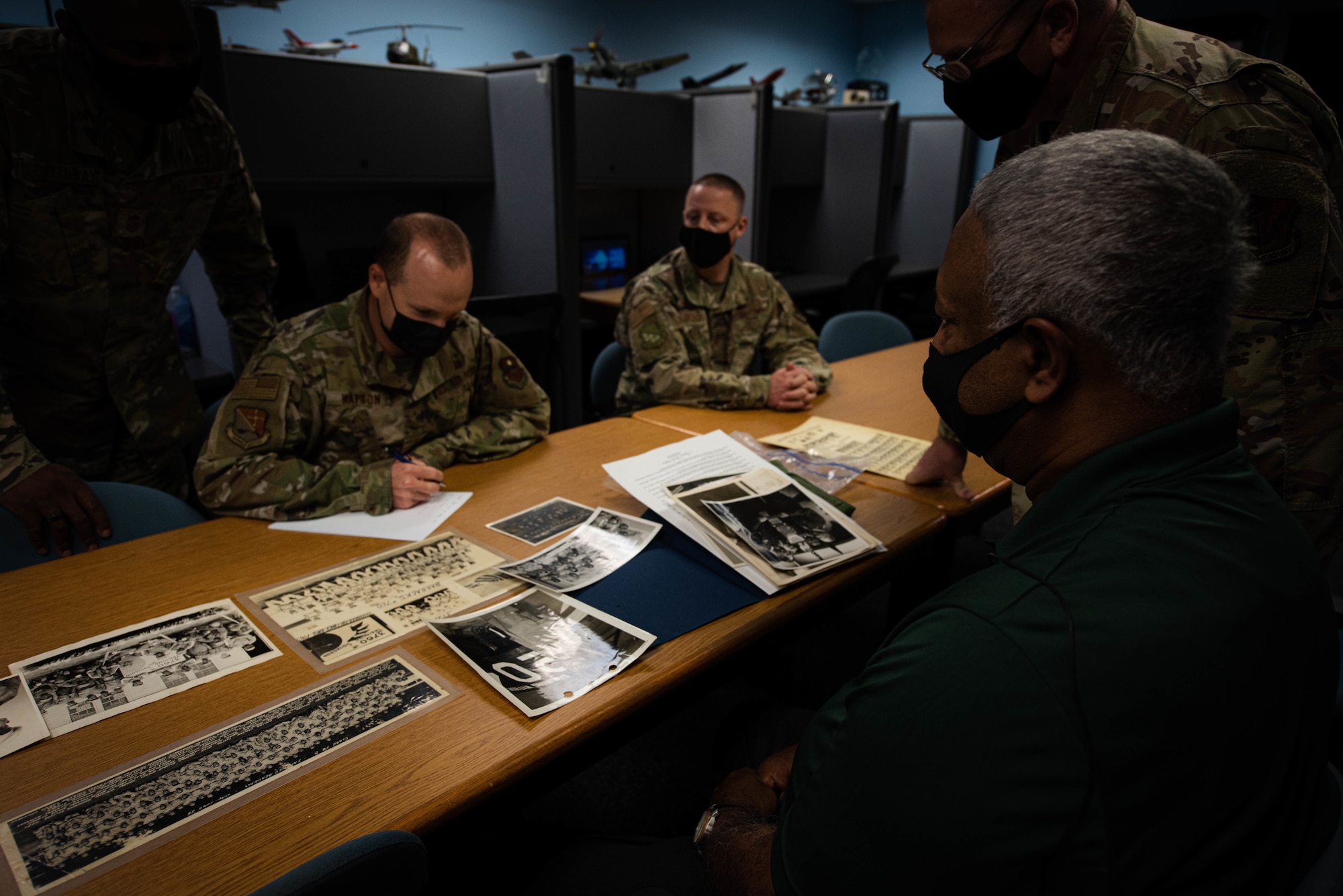 Photo of Superintendent of the Air Force Enlisted Heritage Research Institute.