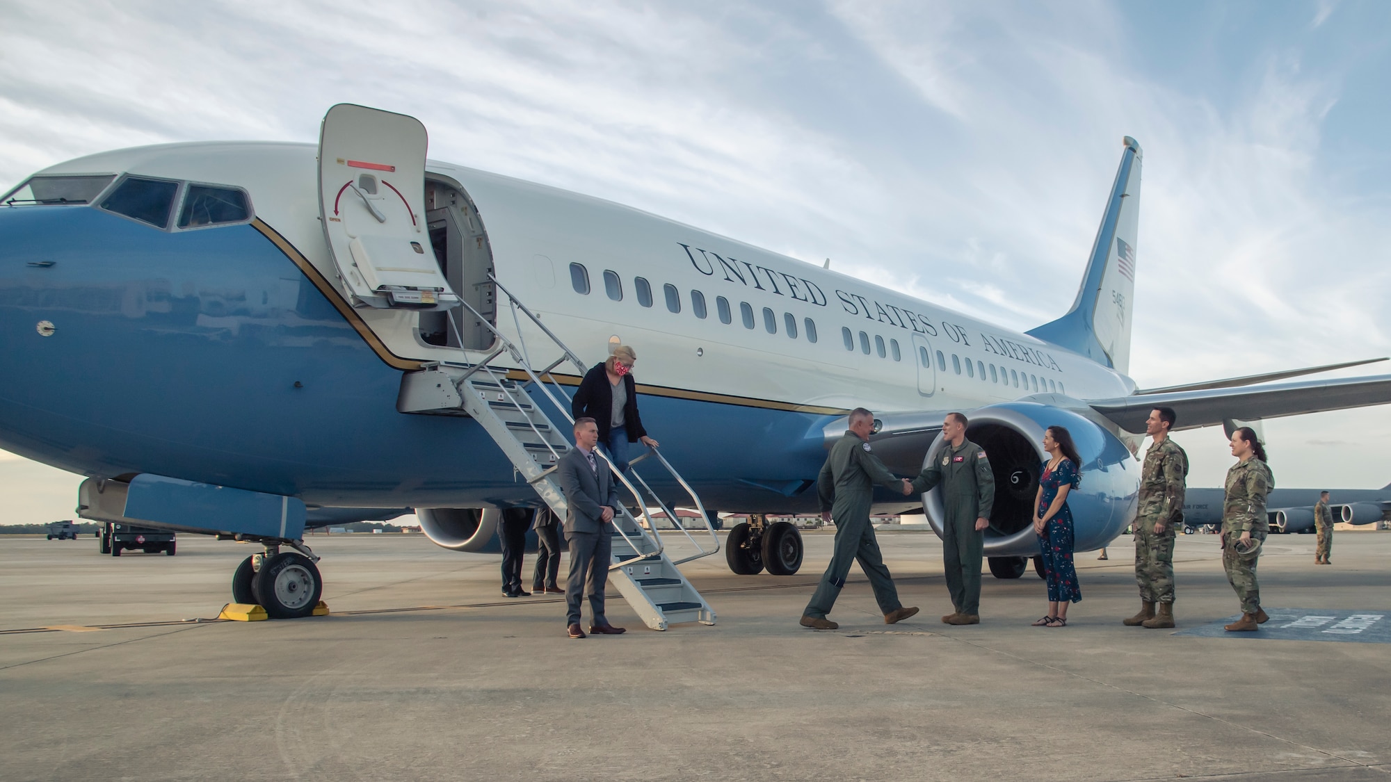 U.S. Air Force Gen. Mike Minihan, commander of Air Mobility Command, is greeted by U.S. Air Force Col. Benjamin Jonsson, 6th Air Refueling Wing commander, at MacDill Air Force Base, Florida, Dec. 7, 2021.