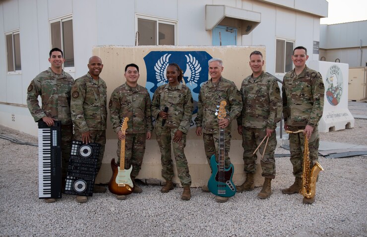 Photo of members of the AFCENT Band