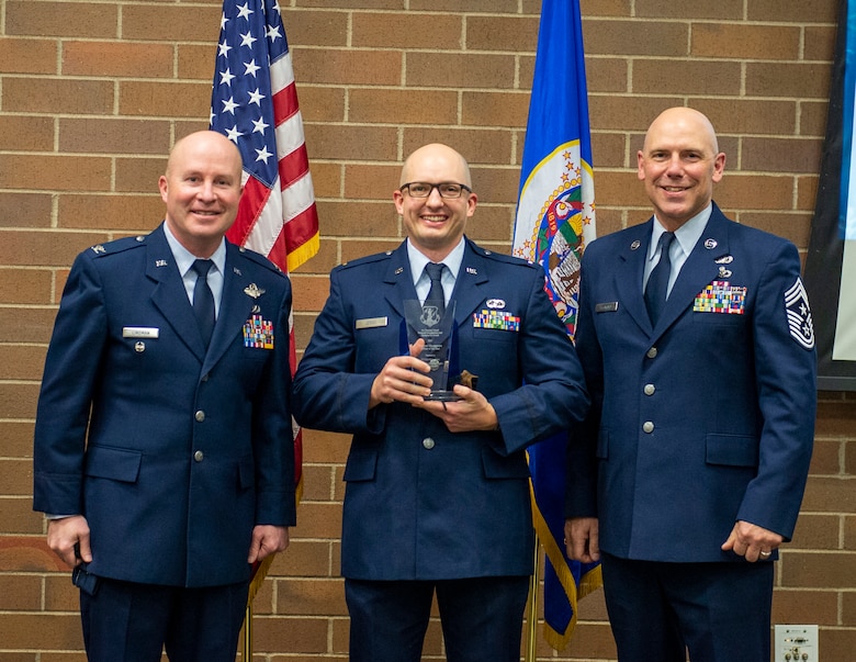 U.S. Air Force 2nd Lt. Matthew Jesse, 133rd Comptroller Flight, accepts the Air National Guard Financial Management Officer of the Year in St. Paul, Minn., Dec. 11, 2021.