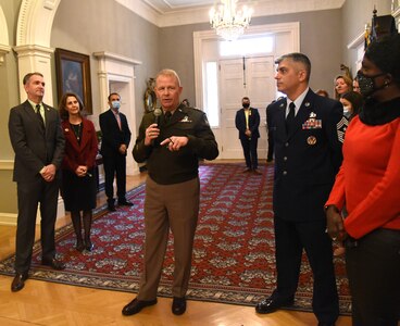 Governor, First Lady host families of deployed VNG Soldiers, Airmen