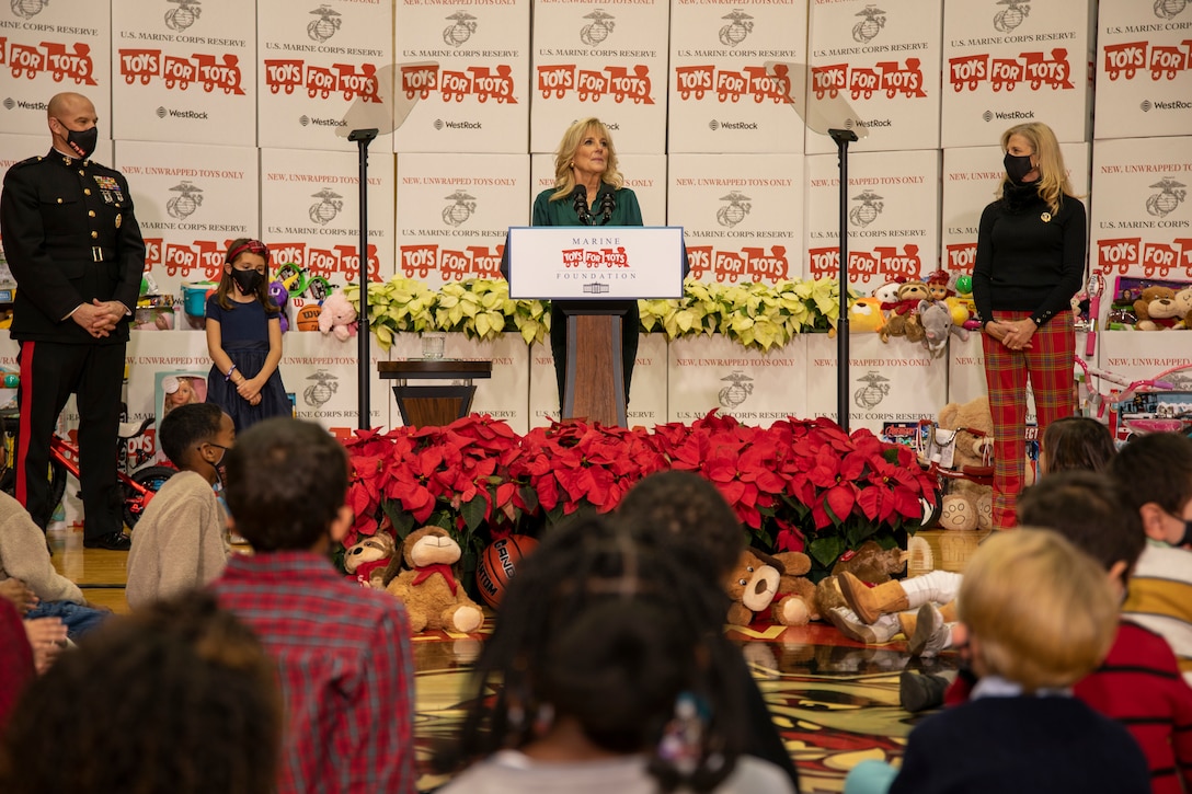 FLOTUS Attends Toys for Tots Event