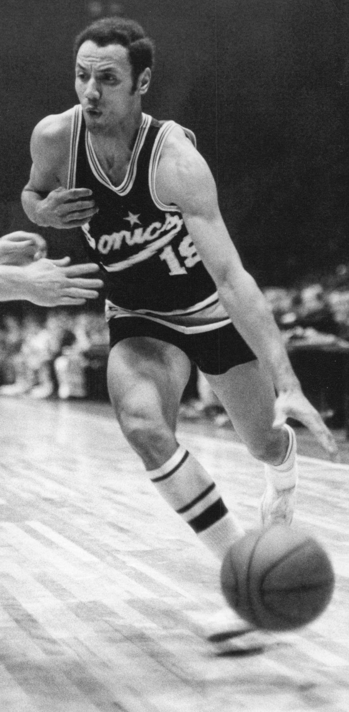 Lenny wilkens jersey new arrivals