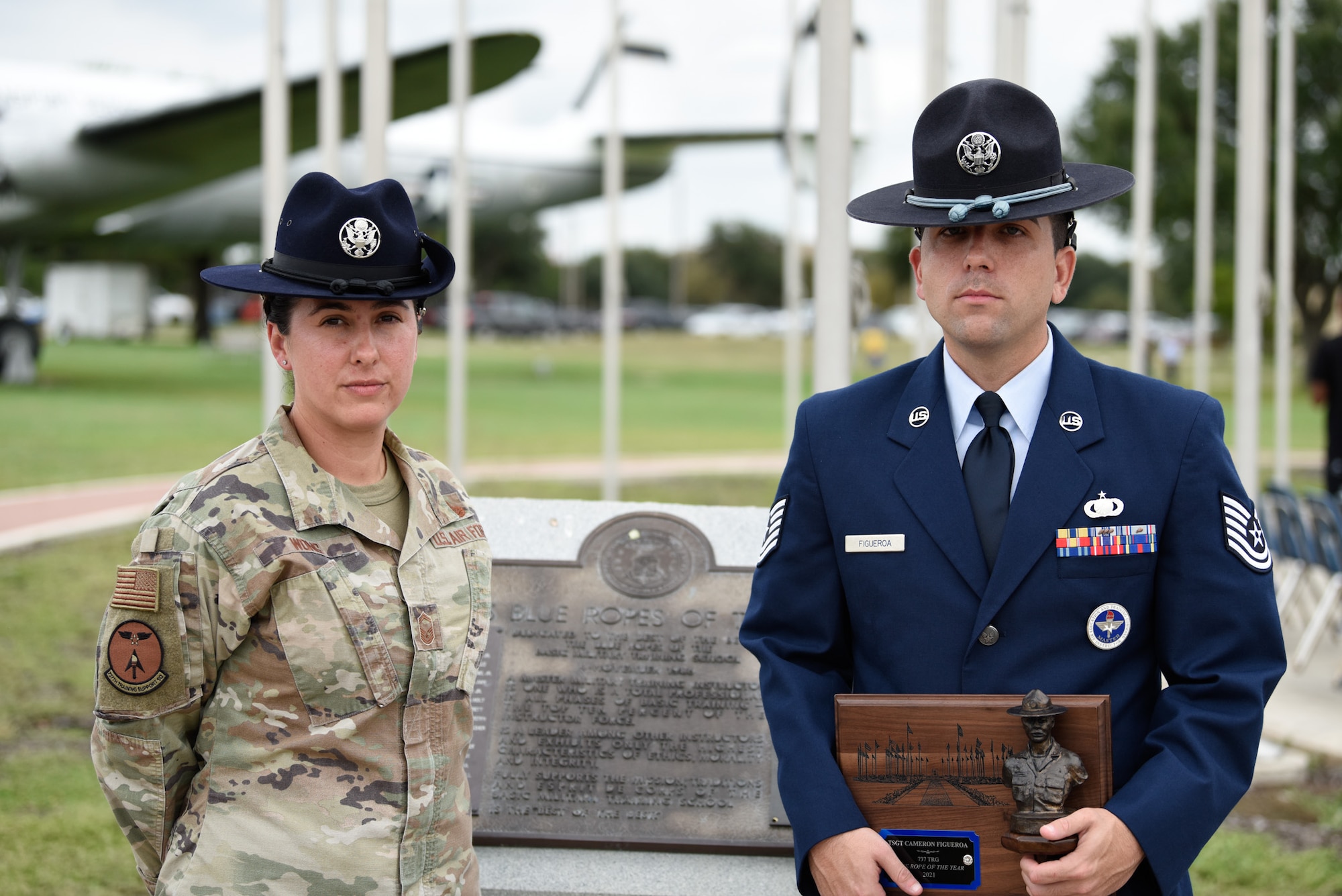 TSgt Figueroa and SMSgt Wong at MTI Monument