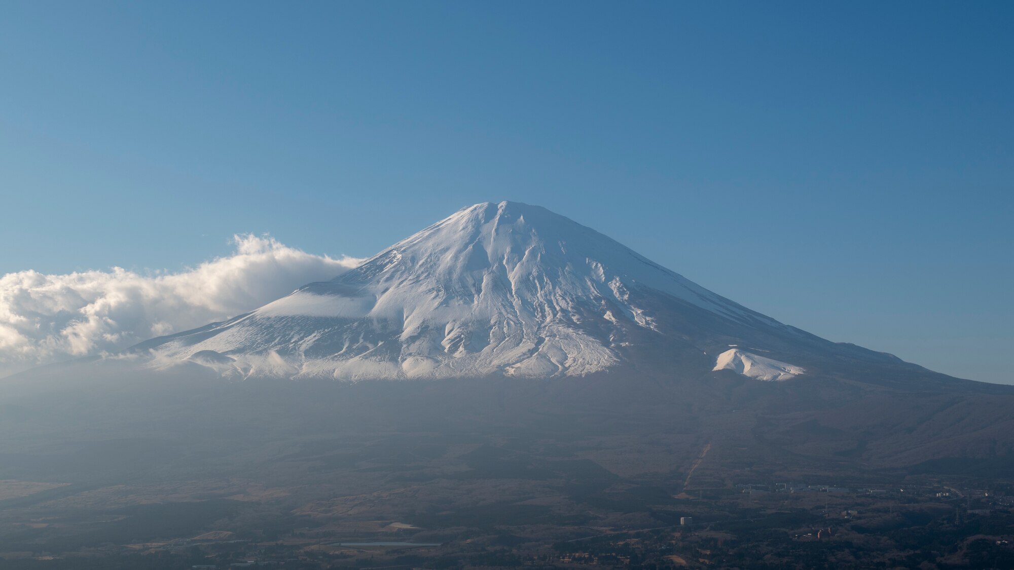 A view of Mt. Fuji from 5000 feet high.