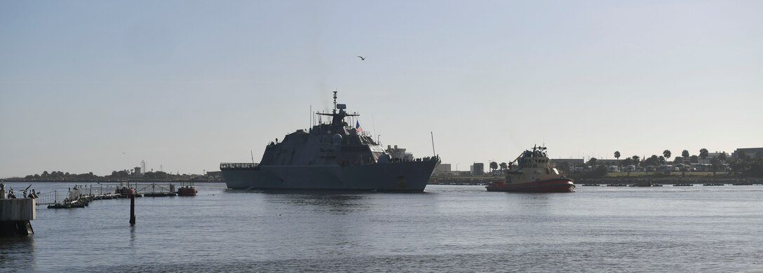 211217-N-DB801-0005
MAYPORT, Fla. - (Dec. 17, 2021) – The Freedom-variant littoral combat ship USS Sioux City (LCS 11) returns home from a deployment to the U.S. 4th Fleet area of responsibility, Dec. 17, 2021. Sioux City was deployed to the U.S. 4th Fleet area of operations to support Joint Interagency Task Force South’s mission, which includes counter-illicit drug trafficking missions in the Caribbean and Eastern Pacific. (U.S. Navy photo by Mass Communication Specialist 1st Class Steven Khor/Released)