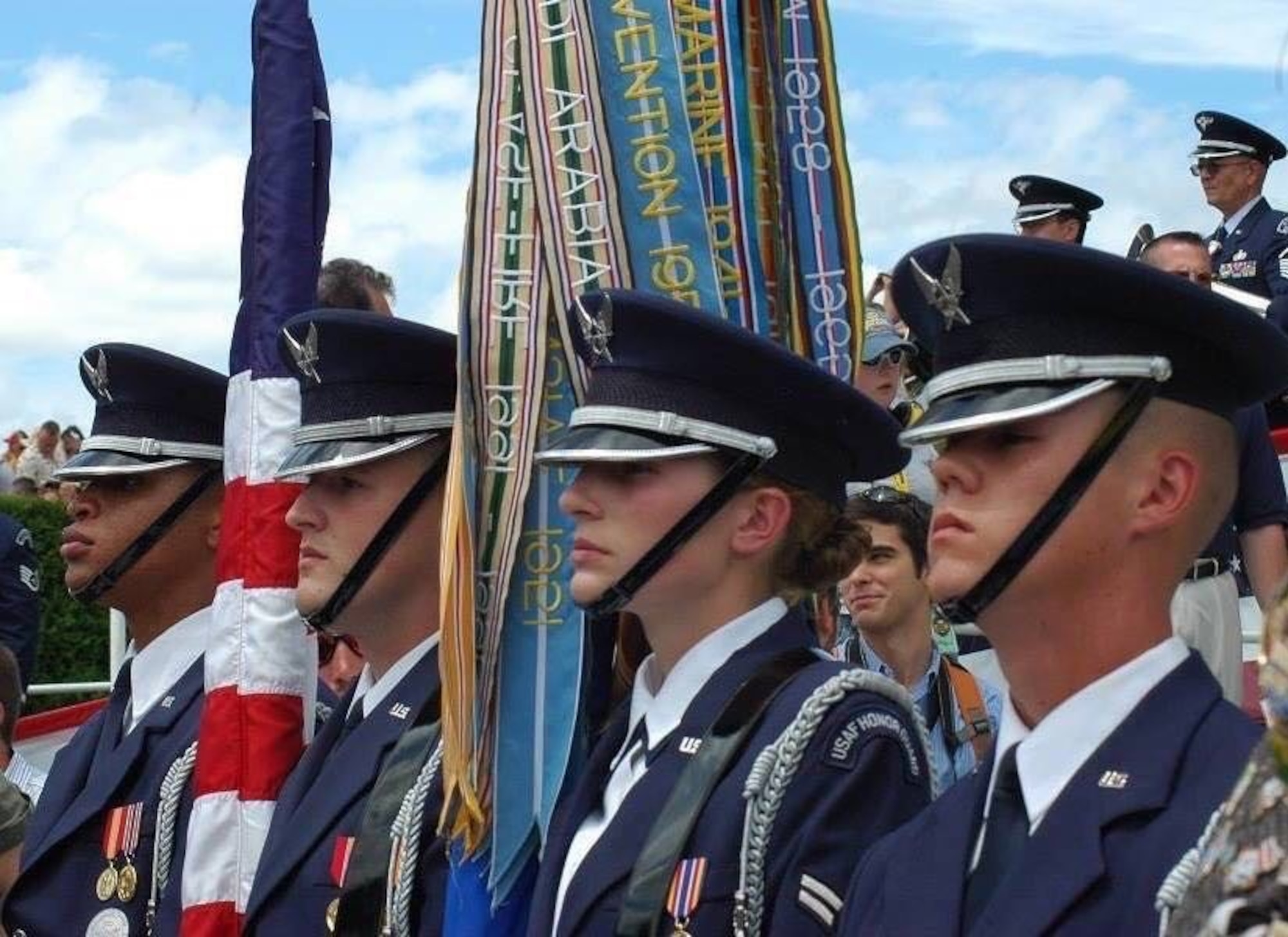 Image of Honor Guard Airmen