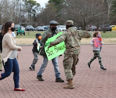 Soldiers return to family after deployment