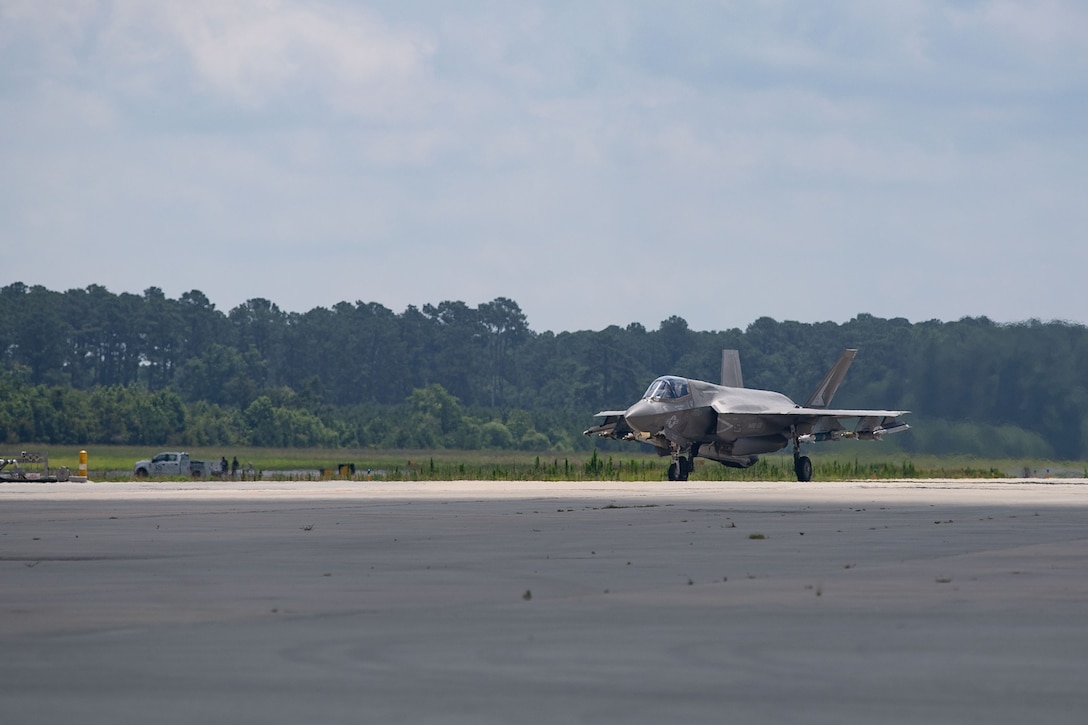 F35