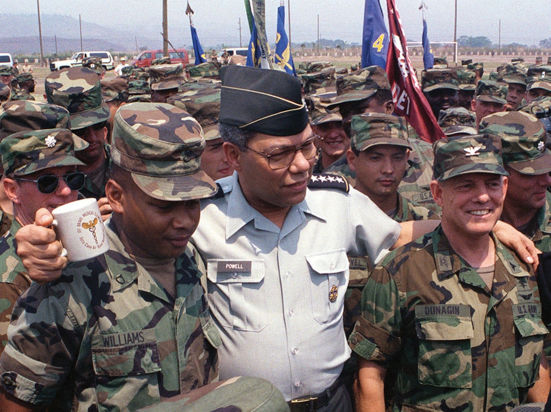 General Powell with Soldiers from Joint Task Force B during exercise Fuertes Caminos ’91, in Honduras, April 1, 1991 (DOD/National Archives and Records Administration/Pablo Tola)