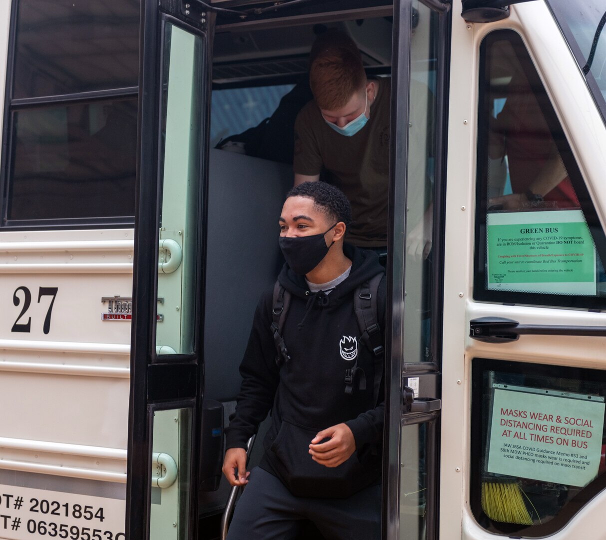 502nd Logistics Readiness Squadron provides transportation during holiday ‘Exodus’