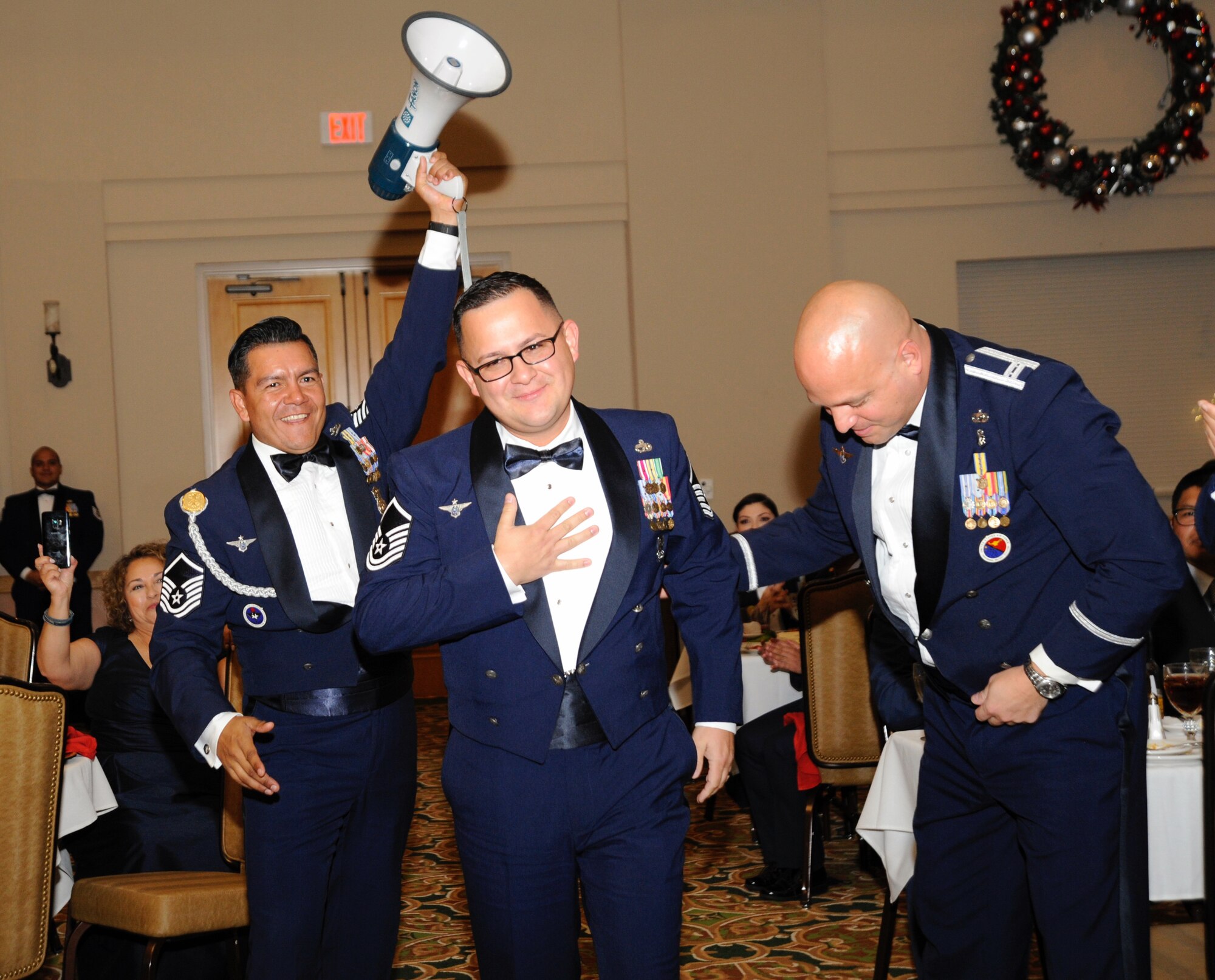 Airmen at IAAFA graduation banquet