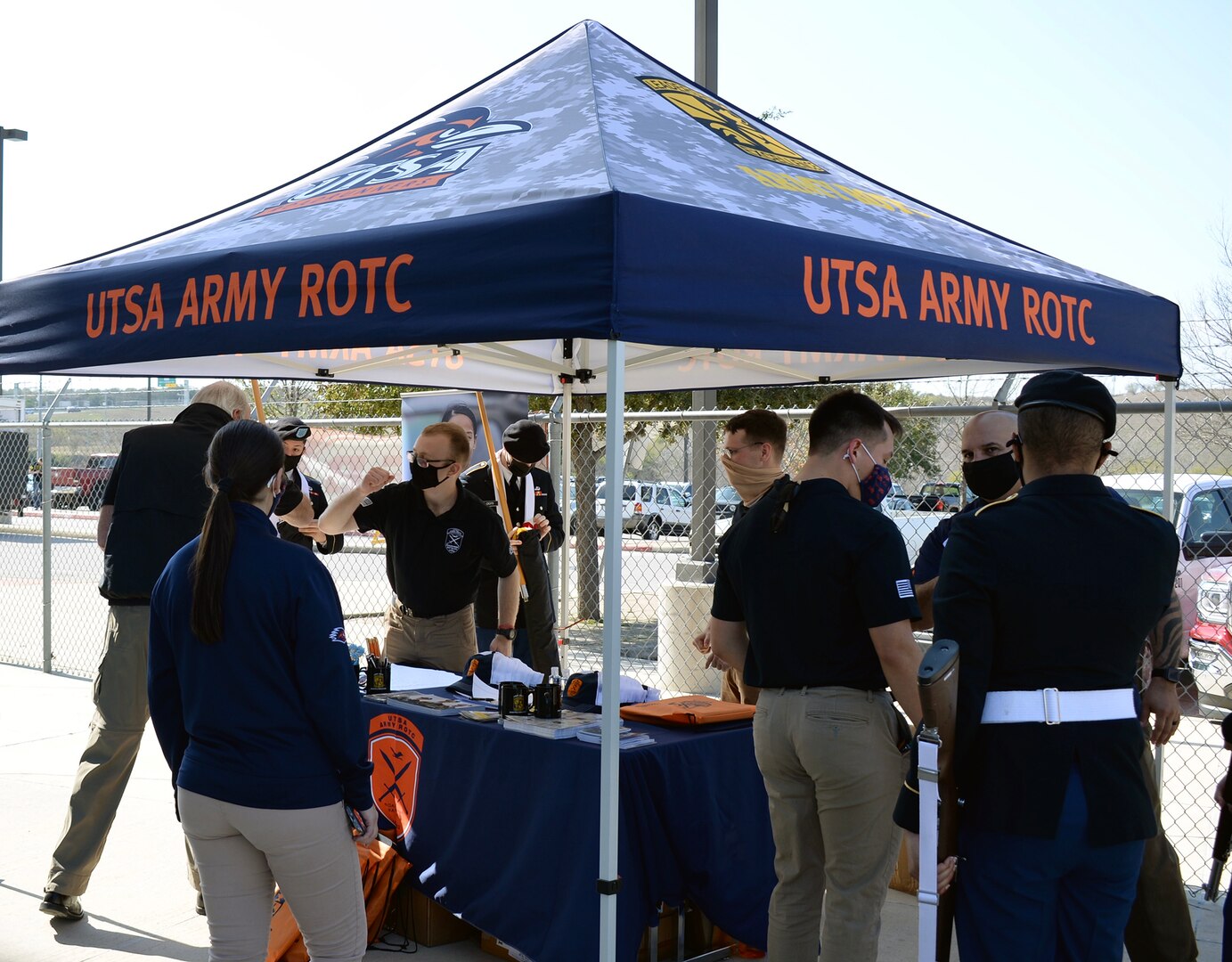 Prior to the kickoff of the San Antonio Sports All-Star Football Game, cadets from The University of Texas at San Antonio Army ROTC 5th Brigade, U.S. Army Cadet Command, teamed up with the U.S. Army Recruiting Battalion San Antonio to speak with spectators as they entered Heroes Stadium in San Antonio Jan. 30.