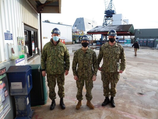 Members of the Naval Information Warfare Systems Command Reserve Program pose for a photo after conducting a site survey.