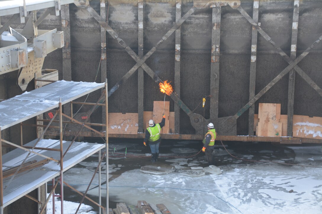 The U.S. Army corps of Engineers, St. Paul District performs maintenance and repairs at Lock and Dam 4 in Alma, Wisconsin.