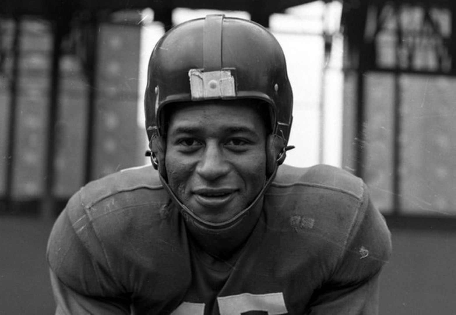 Offense on Defense': Football legend was a Coast Guard hero