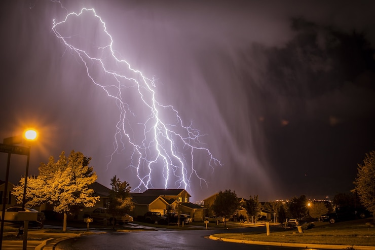 Severe Weather Awareness Week: thunder