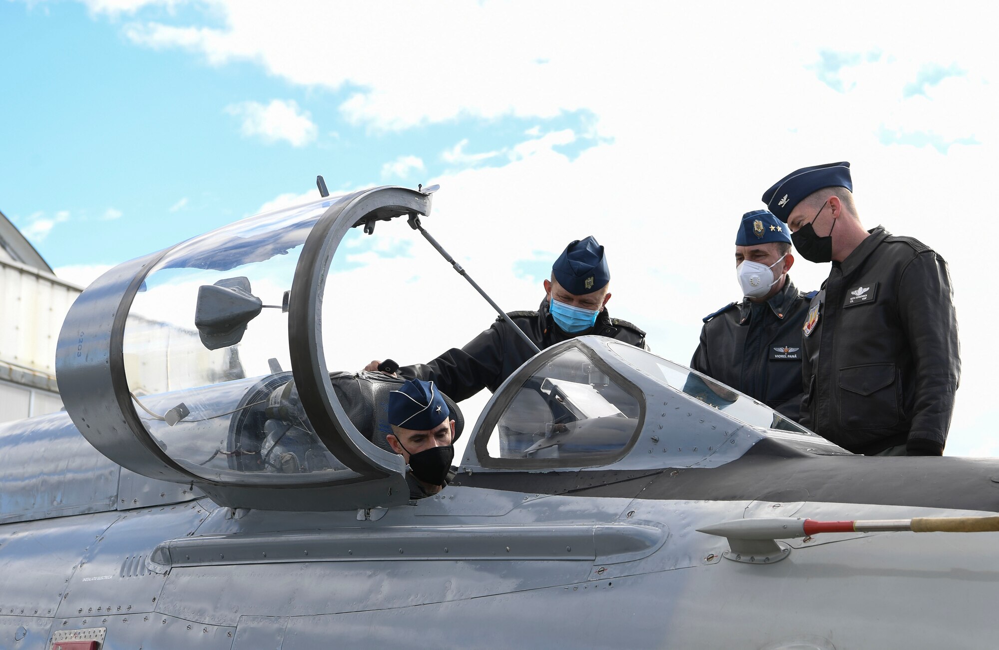 During their visit to Campia Turzii, 31st FW leadership discussed the Romanian air force, U.S. and Romanian partnership, base capabilities and bilateral infrastructure development with Romanian air force leadership and key defense leaders in the region.
