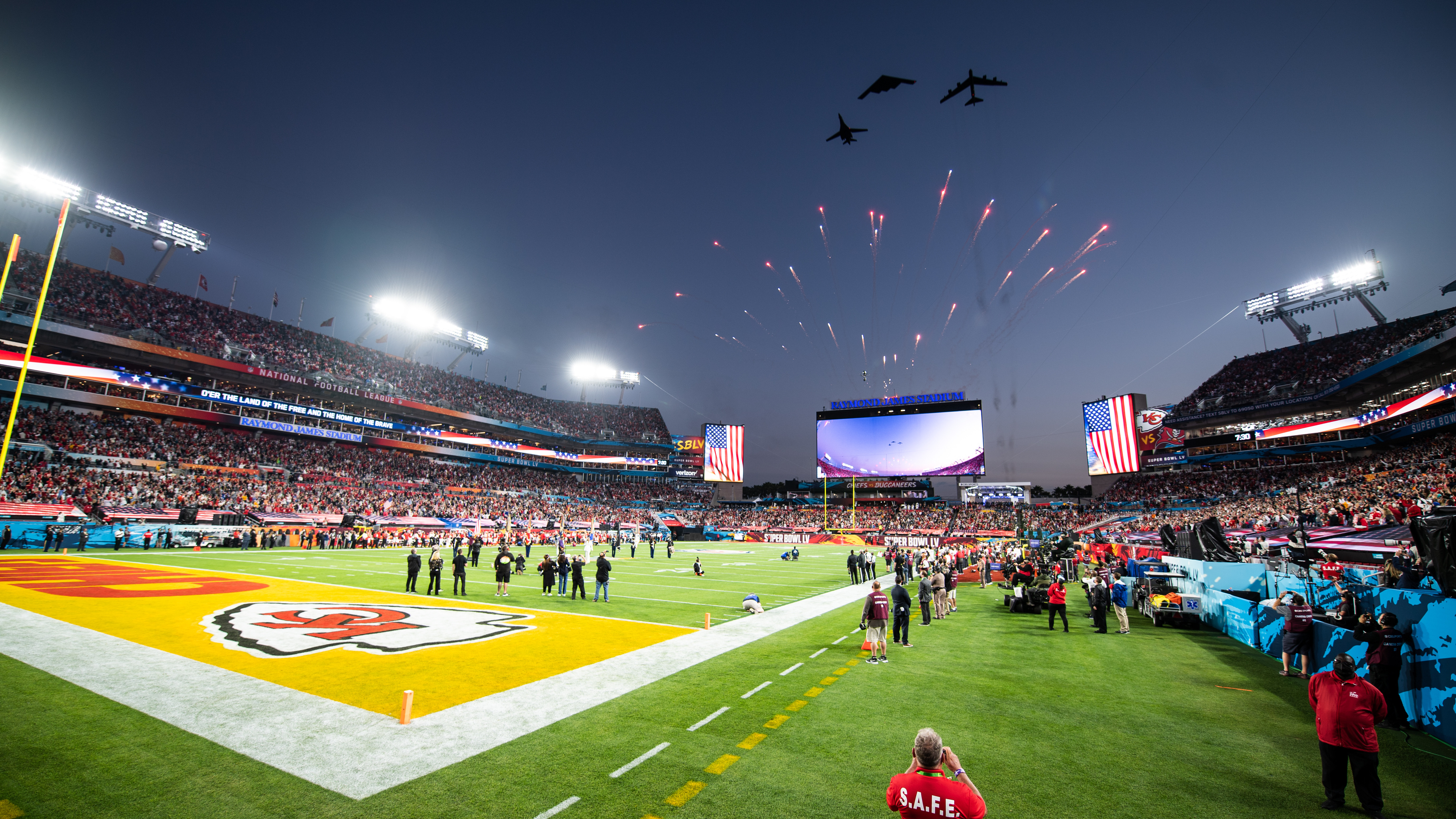 Super Bowl LV flyover took months of planning, coordination > Air Force >  Article Display