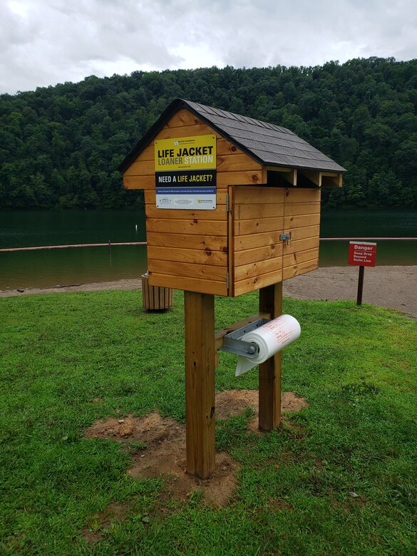 Life Jacket Loaner Station