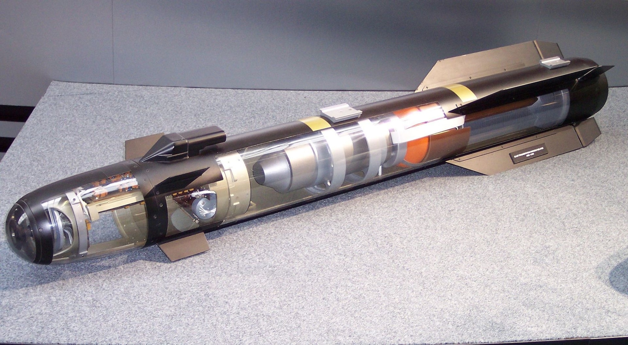 Lockheed Martin Longbow AGM-114 Hellfire