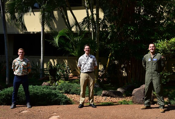 Photo of Hawaii Staff Delegates visiting PACAF