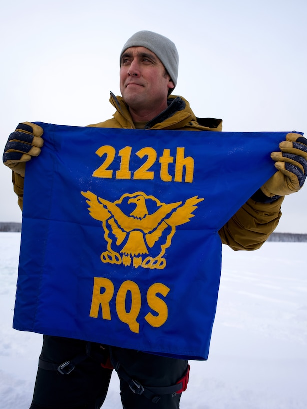 212th Rescue Squadron marks change of command with unique Alaska backdrop