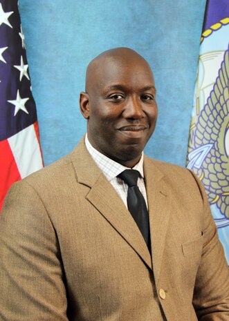 Stewart is the first black Chief Scientist at Crane, and was the first black Chief Engineer as well. He was lead engineer for the NSWC Crane Jamming Techniques Optimization (JATO) organization, and was recently recognized as a Black Engineer of the Year Award (BEYA) 2021 Modern-Day Technology Leader. Stewart is currently pursuing a PhD in Electrical and Computer Engineering focused on Metastructures for Electromagnetic Fields and Optics.