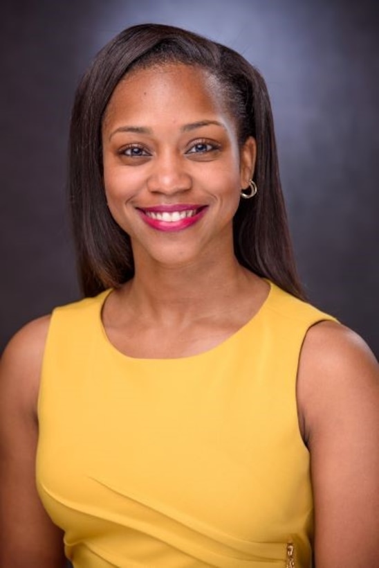 DeAnna Dixon, a civil engineer at the U.S. Army Engineer Research and Development Center’s Information Technology Laboratory, was honored as a Modern-Day Technology Leader at the 2021 Black Engineer of the Year Awards Science, Technology, Engineering and Mathematics Conference.