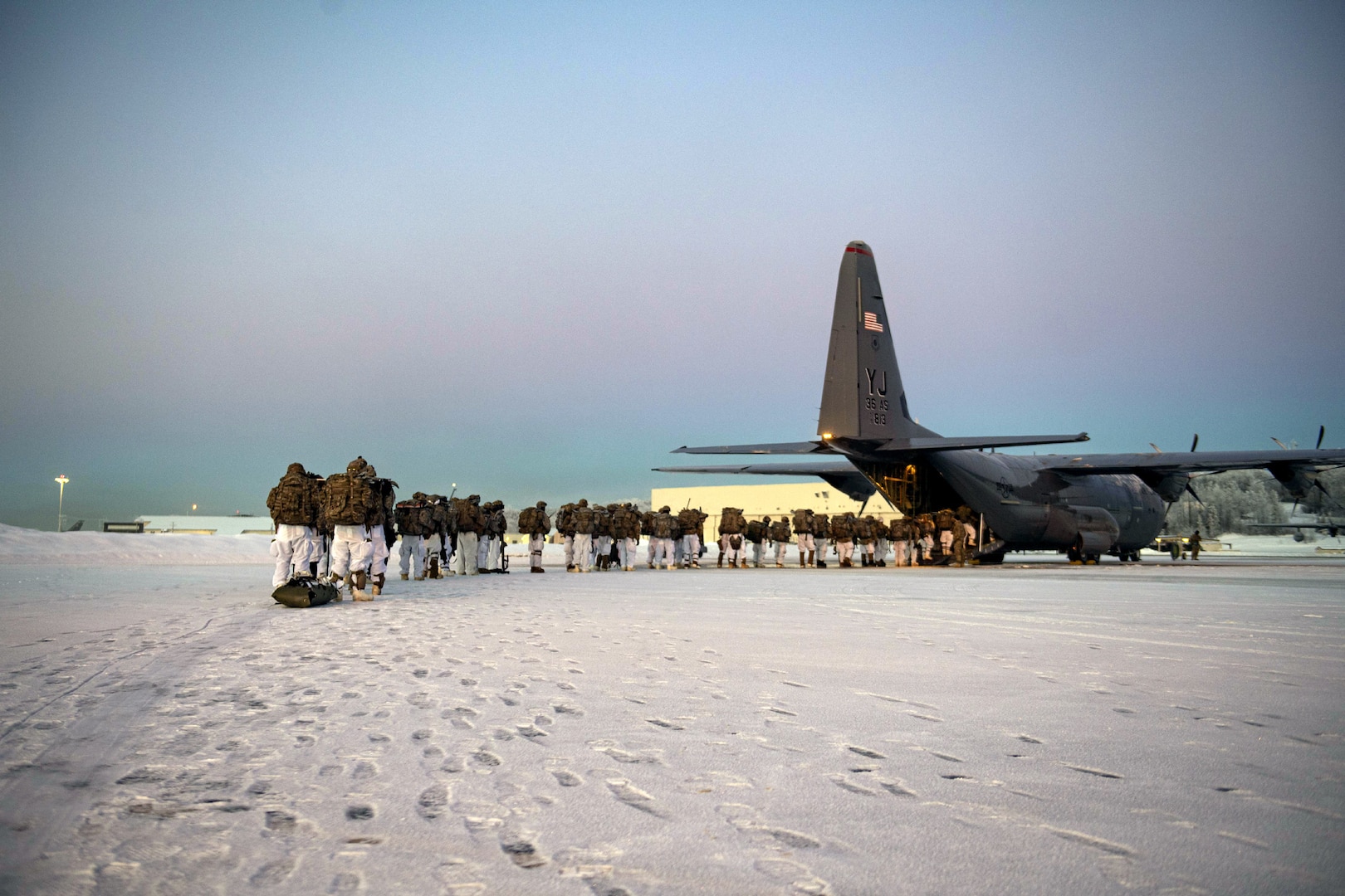 Arctic Airlift, 374th AW assists Army in sub-zero training