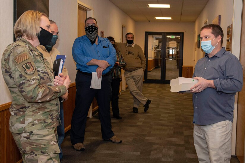 673d CONS hosts commander immersion tour > Joint Base Elmendorf
