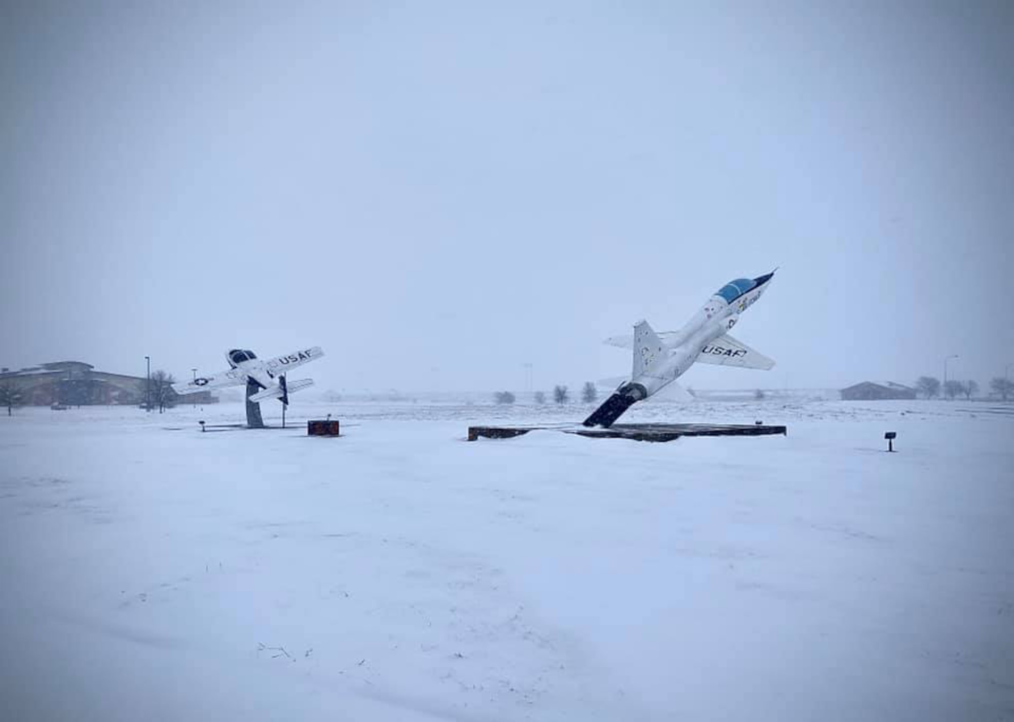 Snowstorm hits Sheppard AFB