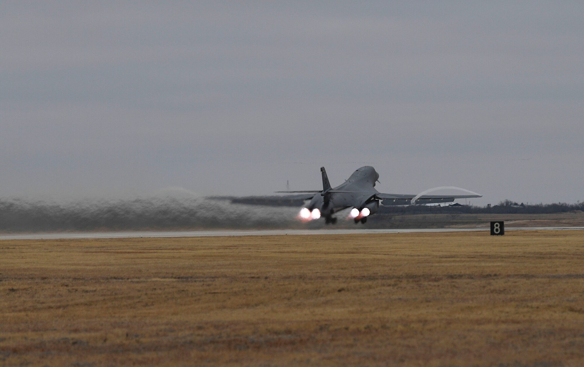 Photo of a B-1 Lancer bomber taking off