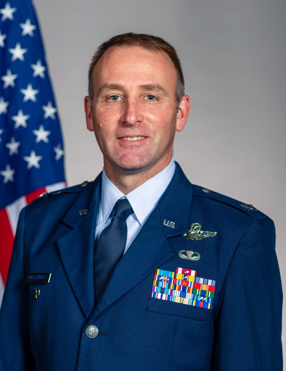 Col. McElhinney