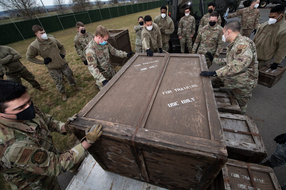 Airmen conduct ACE training