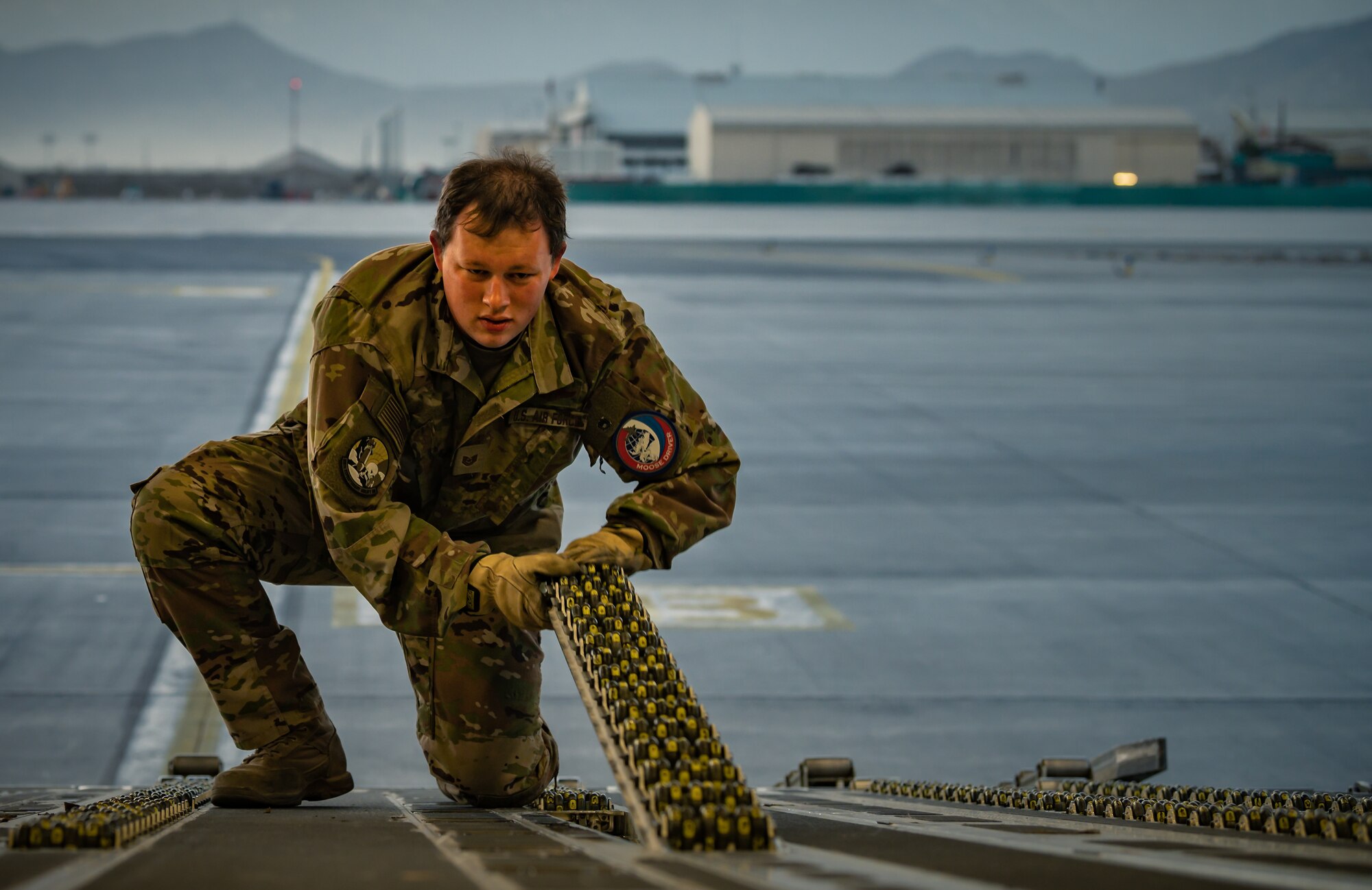 AFCENT C-17 Load