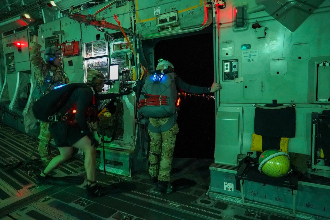 Alaska Air National Guard personnel completed four weeks of training during Exercise H20 in Hawaii, Feb. 6, honing their long-range search and rescue capability for the NASA human spaceflight program they are responsible for supporting.