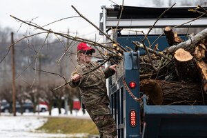 National Guard members provide assistance in Southern Ohio after ice storm