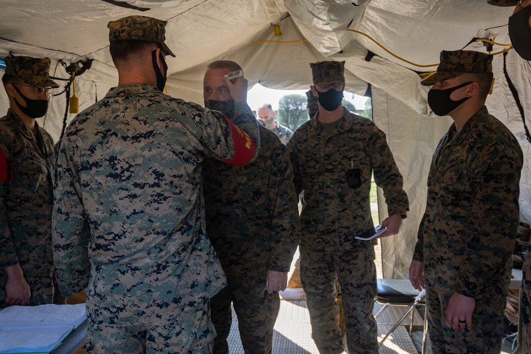 U.S. Marine Corps Lt. Gen. H. Stacy Clardy, III., commanding general of III Marine Expeditionary Force visits Exercise Yama Sakura 79 on Camp Courtney, Okinawa, Japan, Dec. 12, 2020.