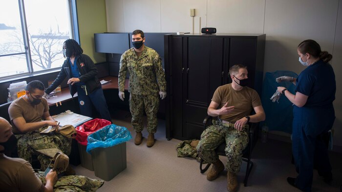 U.S. 7th Fleet Sailors Receive COVID Vaccine